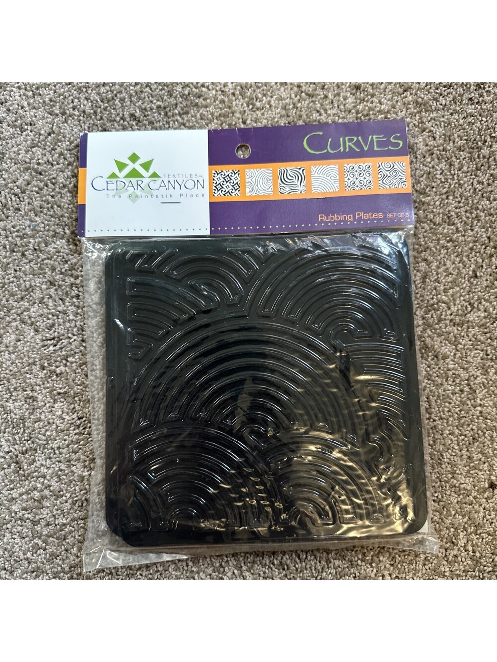 Cedar Canyon Rubbing Plates "Curves" 6-Pack, for Paper Fabric Clay Metal Paint +